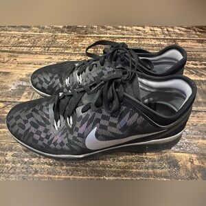 NIKE Free TR Fit 5 Running Women's Sz 9.5